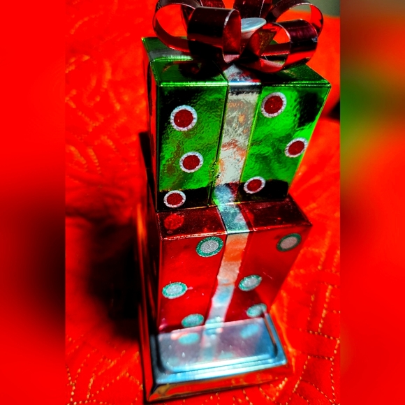 Holiday presents ,stocking hook/ holder for mantle /shelf, metal weighted heavy - Picture 10 of 14